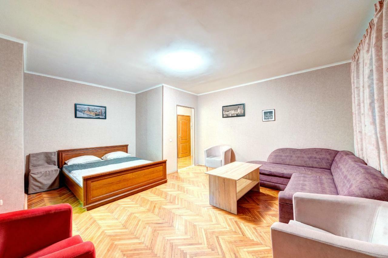 Apartments Near The Palace Of Sports Κίεβο Εξωτερικό φωτογραφία